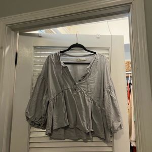 Free People Grey Top with Bubble sleeves